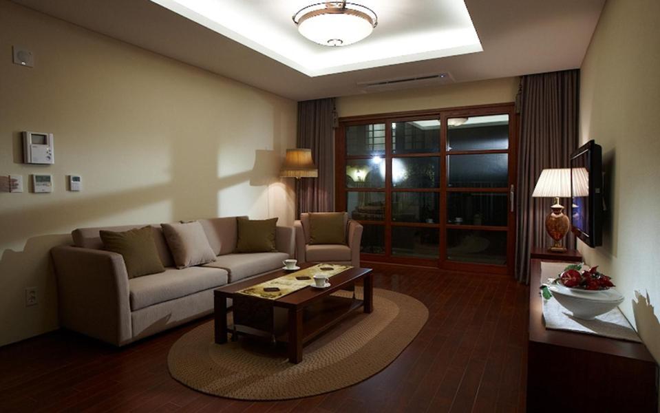 Ardenhill Resort & Golf Чеджудо Экстерьер фото
